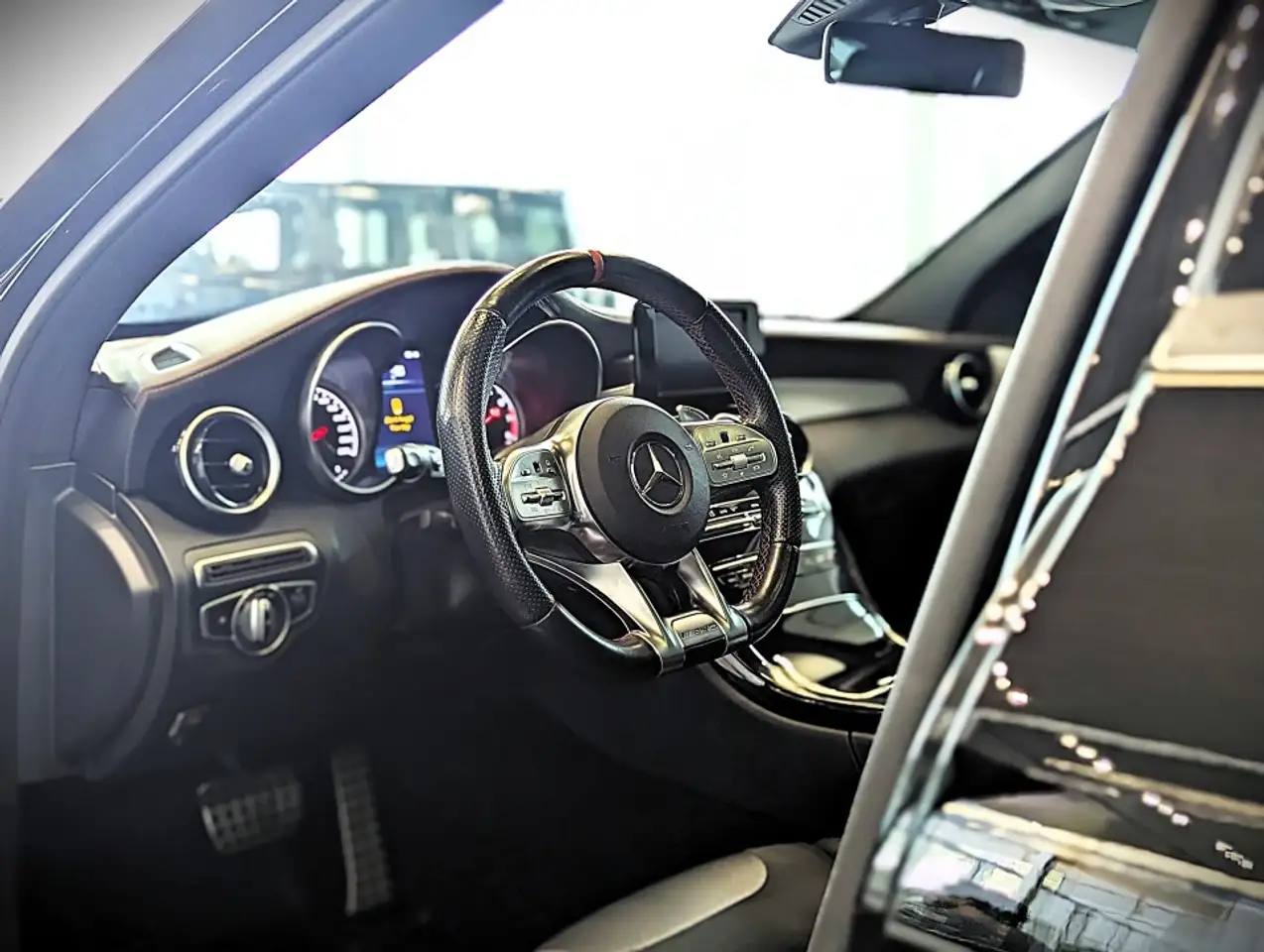 Mercedes-Benz C-Class photo Mercedes-Benz C-Class