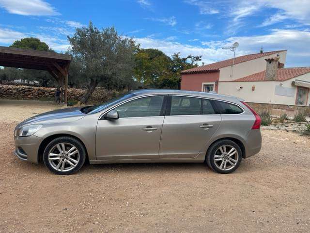 Volvo V60 V60 D3 Momentum Momentum - foto 1