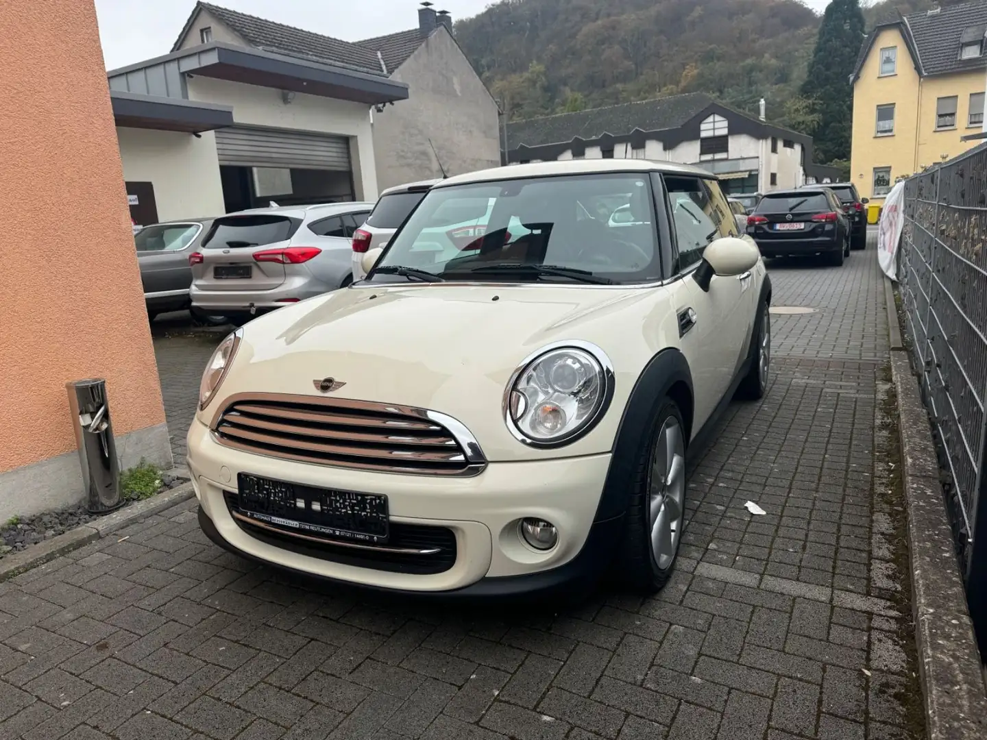 MINI Cooper *AUTOMATIK*PANORAMA*XENON*LESEN* Weiß - 1