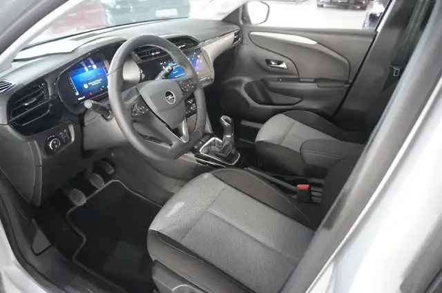 Opel Corsa view 13