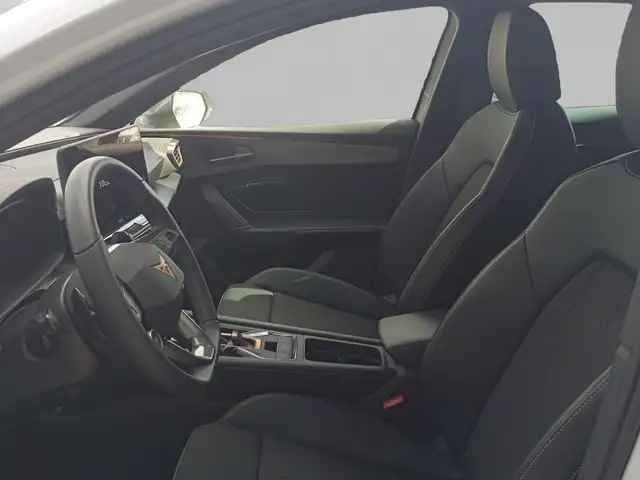 Cupra Leon view 14
