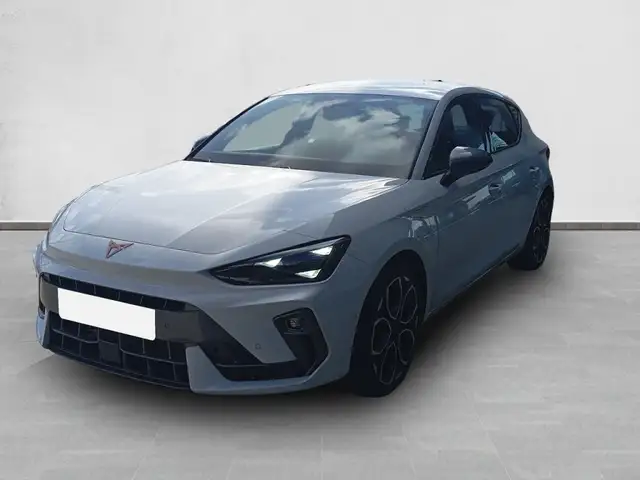 Cupra Leon view 2