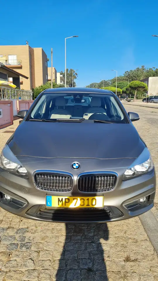 BMW 218