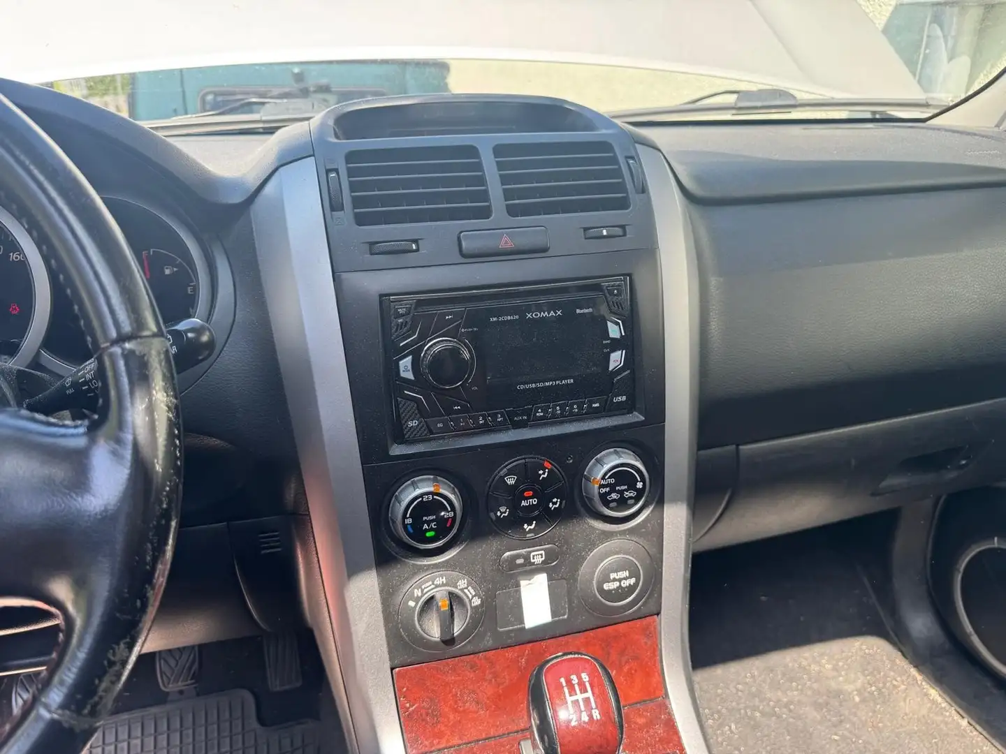 Suzuki Grand Vitara Grand Vitara 1,9 DDiS deluxe deluxe Argent - 2