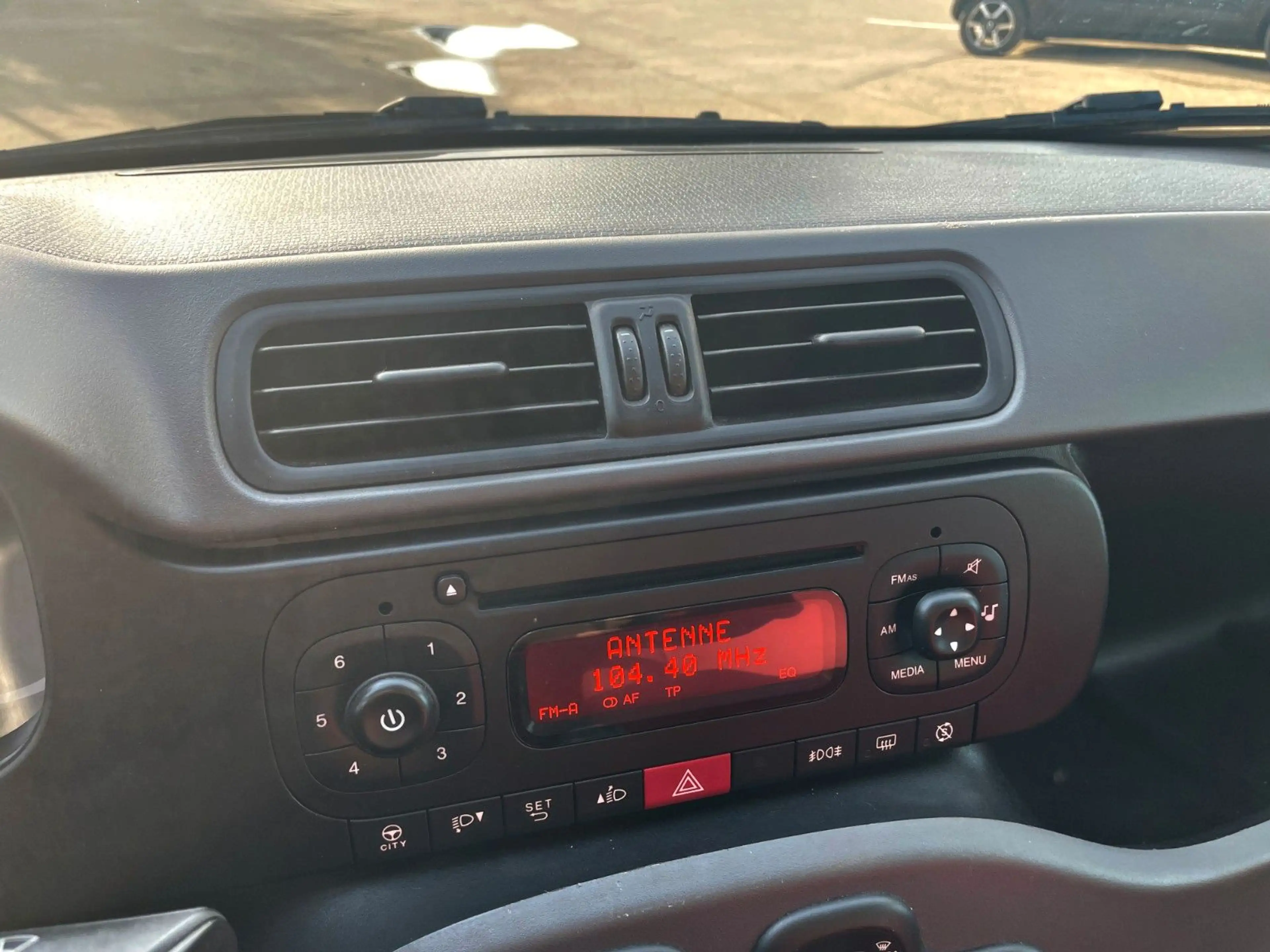 Fiat Panda 1.0 Easy *2.Hand/Klima/Sehr gepflegt* — photo 14
