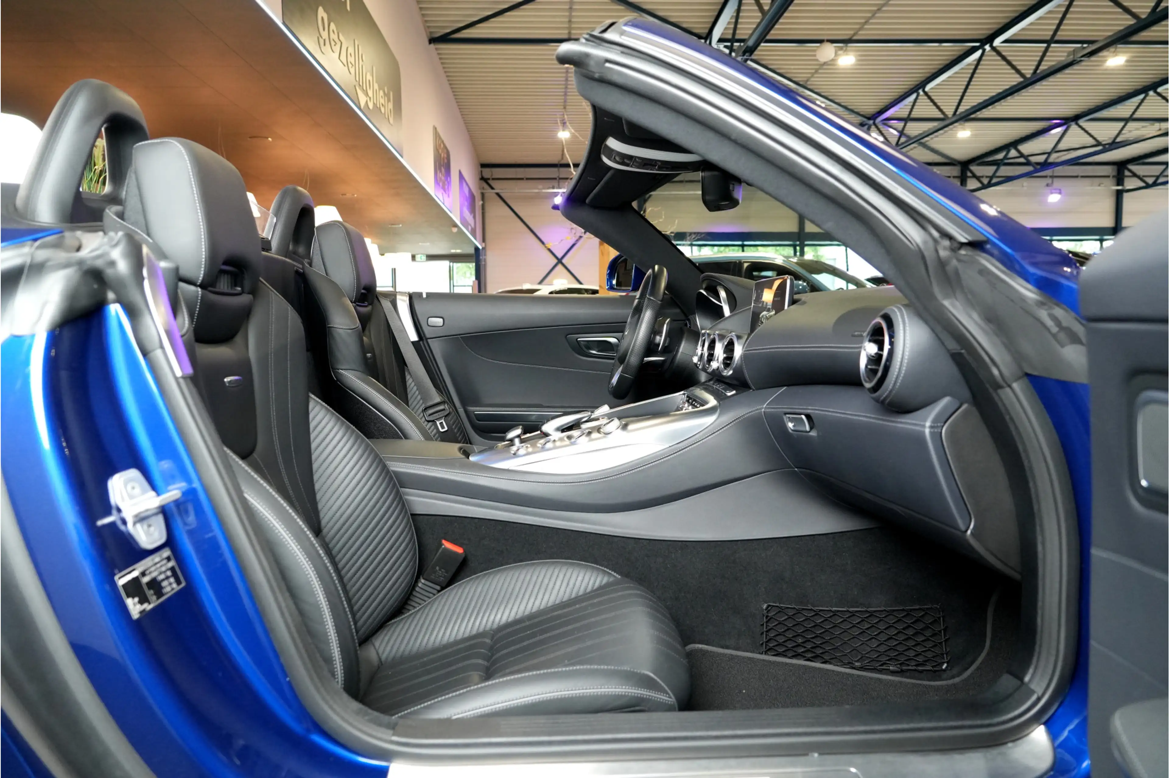Mercedes-Benz AMG GT Roadster 4.0 V8 350kW/476pk DCT7 DISTRONIC + BURME — photo 4
