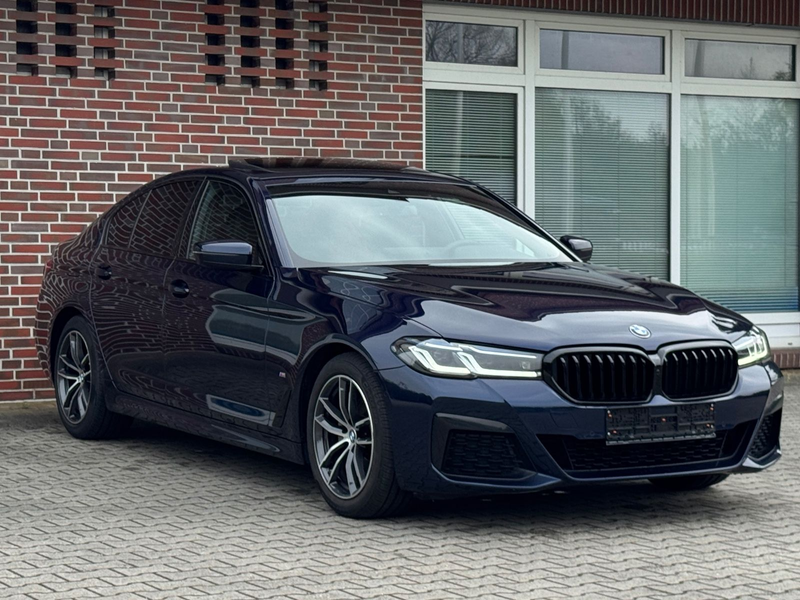 BMW 520 i*M SPORTPAKET*FACELIFT*LASER*GLASDACH*DAB* — photo 7