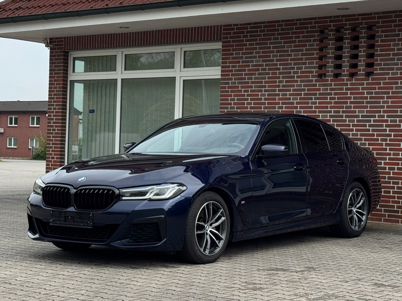 BMW 520 i*M SPORTPAKET*FACELIFT*LASER*GLASDACH*DAB* — photo 9