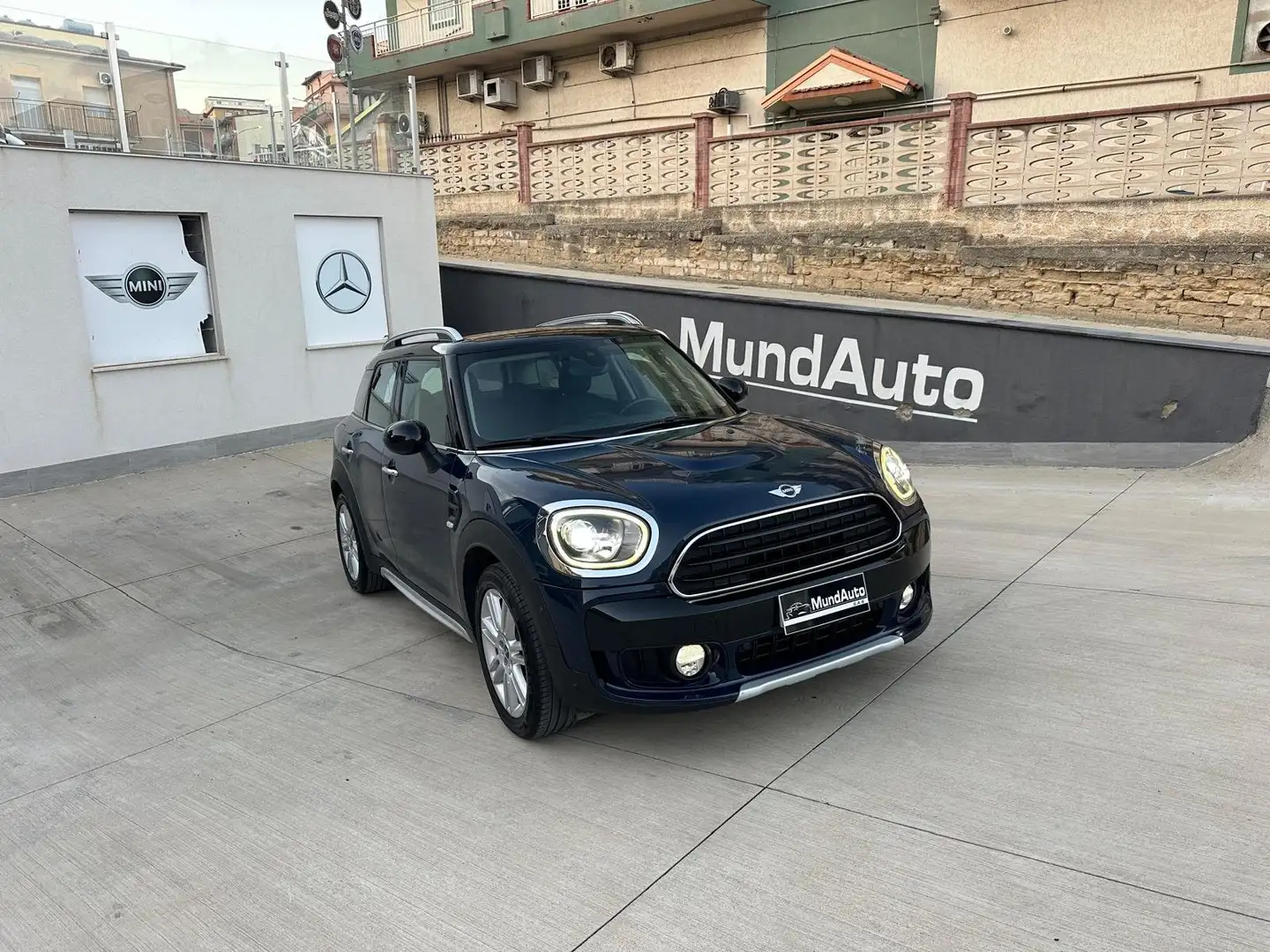 MINI Cooper D Countryman Mini Countryman 2.0 Cooper D Hype auto Blu/Azzurro - 1