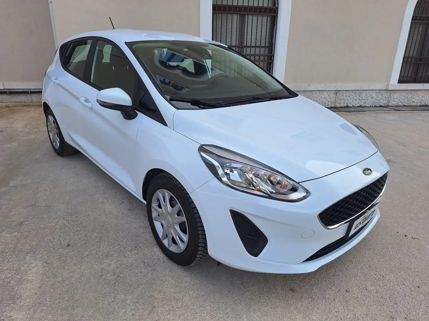 Ford Fiesta 5p 1.5 tdci Plus 85cv 2018 Bianco - 2