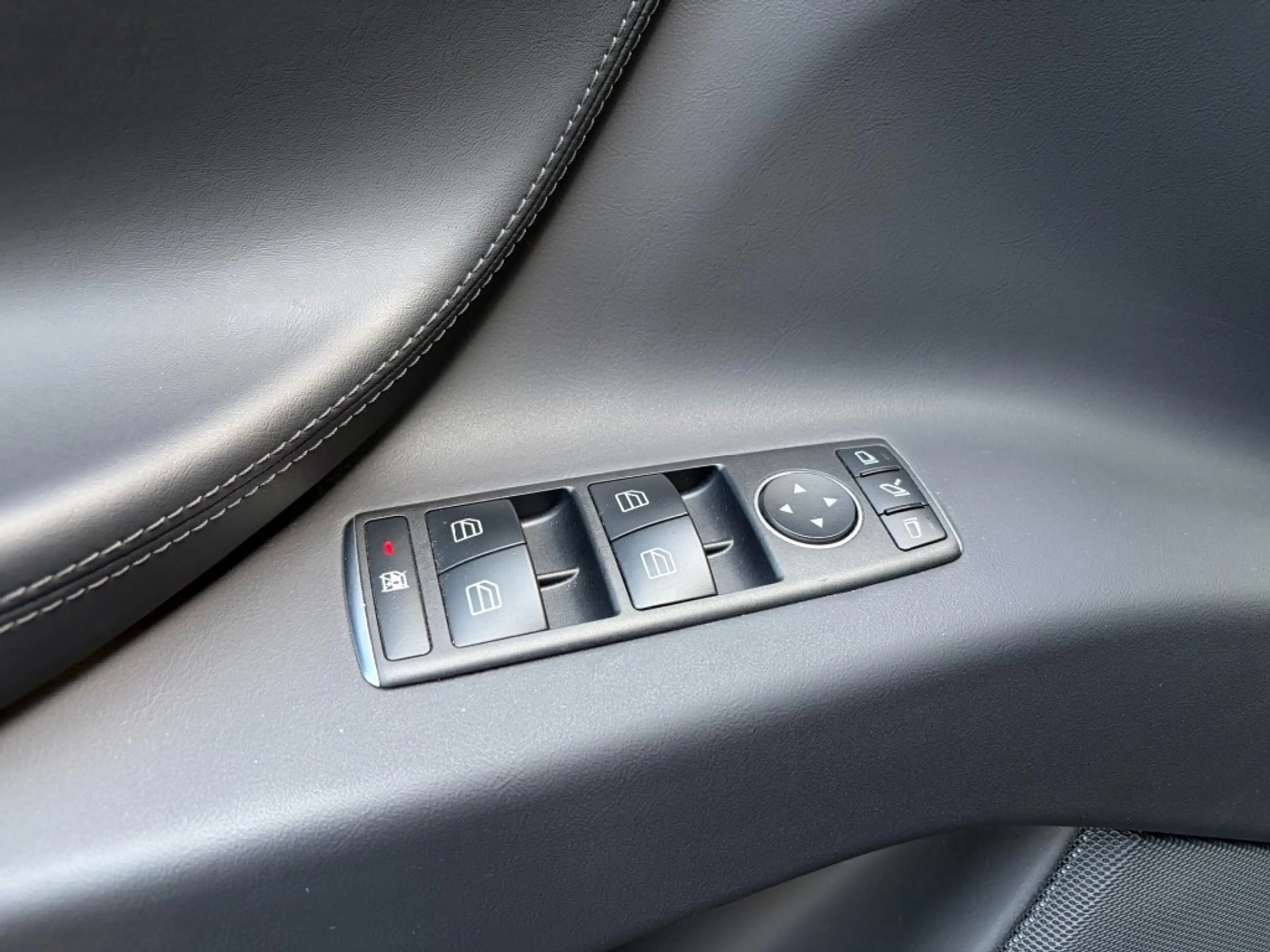 Tesla Model X LONG RANGE - ORG. NL. - LEDER - TREKH. - 20 INCH — photo 20