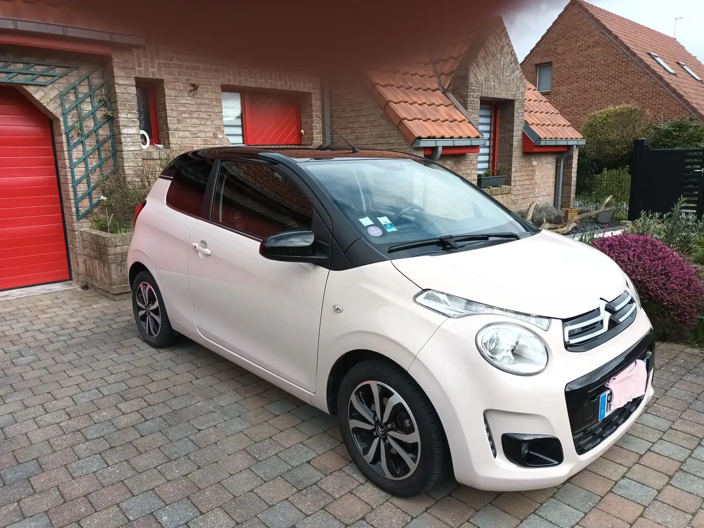 Citroen C1 VTi 72 S Beige - 1