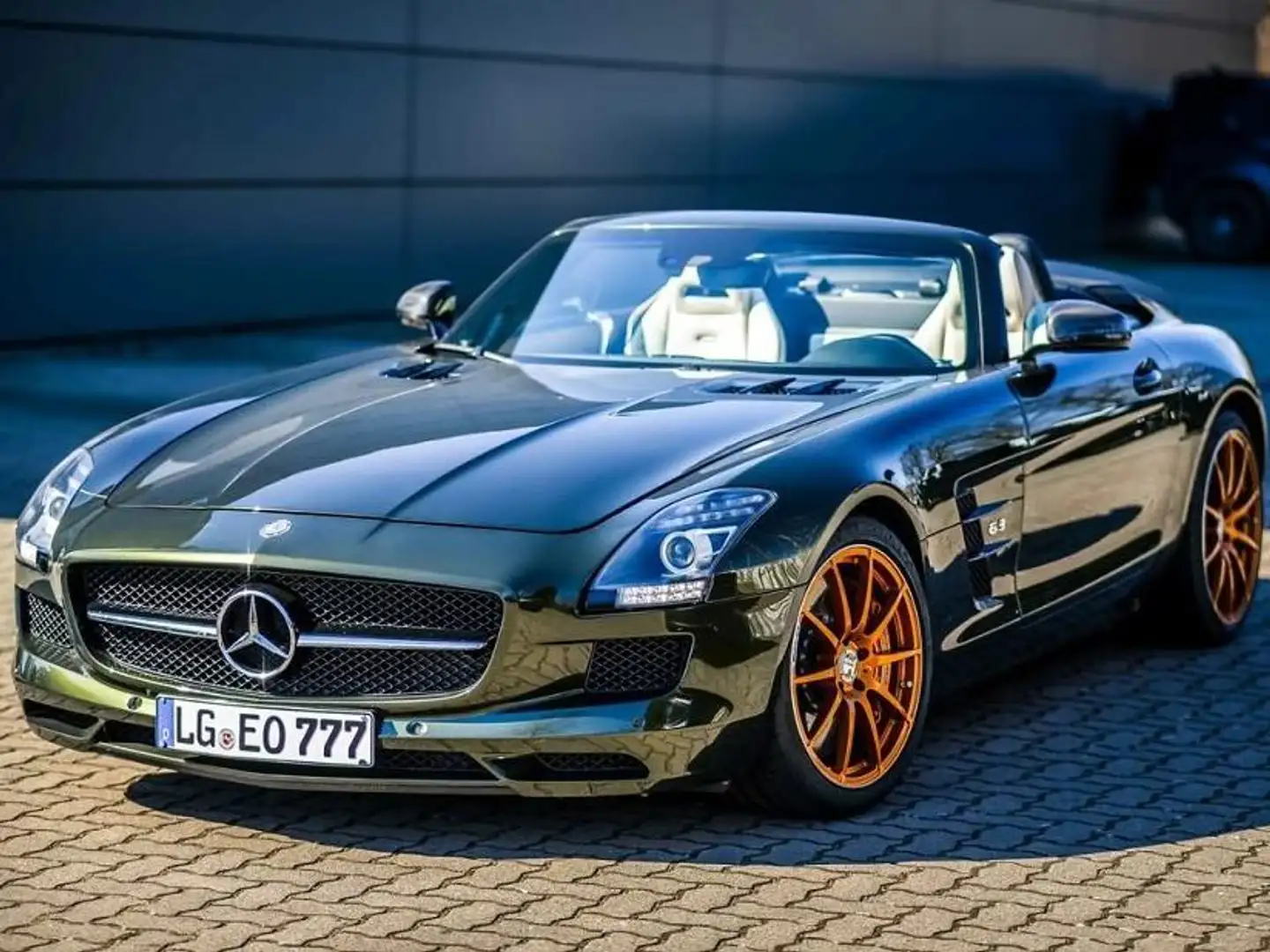 Mercedes-Benz SLS SLS AMG Roadster GT AMG SPEEDSHIFT DCT - 1