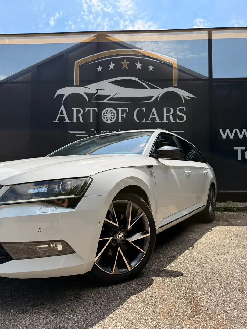Skoda Superb Sportline 4x4/Pano/Kamera/ACC Ab 233 Euro im Monat Weiß - 2