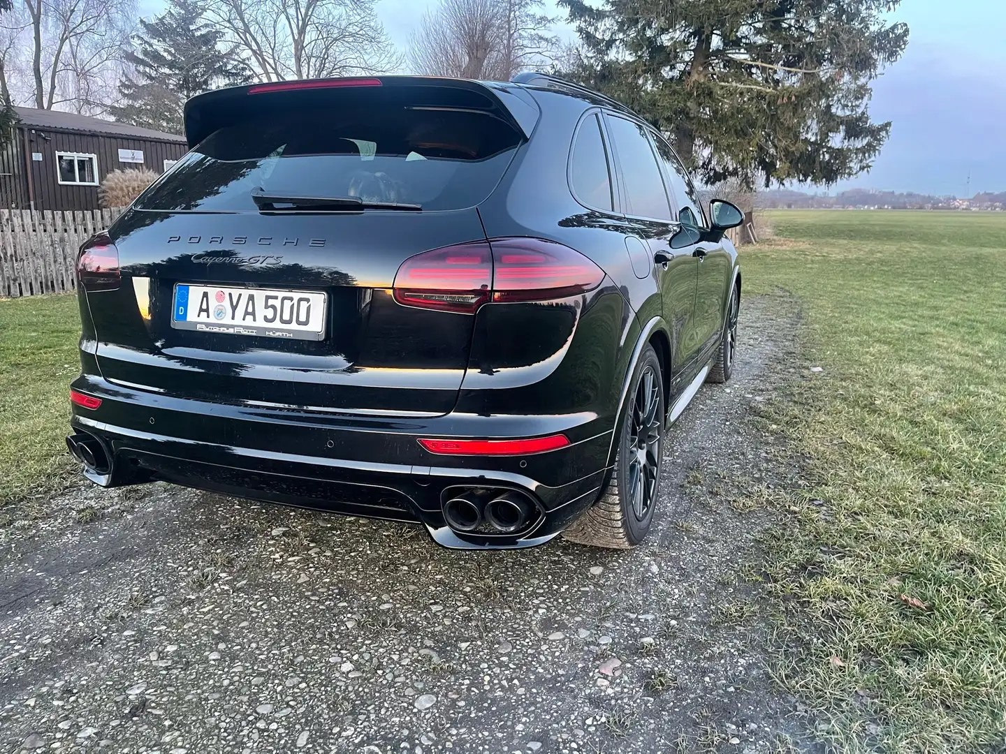 Porsche Cayenne GTS Sportpaket*PANO*22Zoll*Black*BOSE*LED - 2