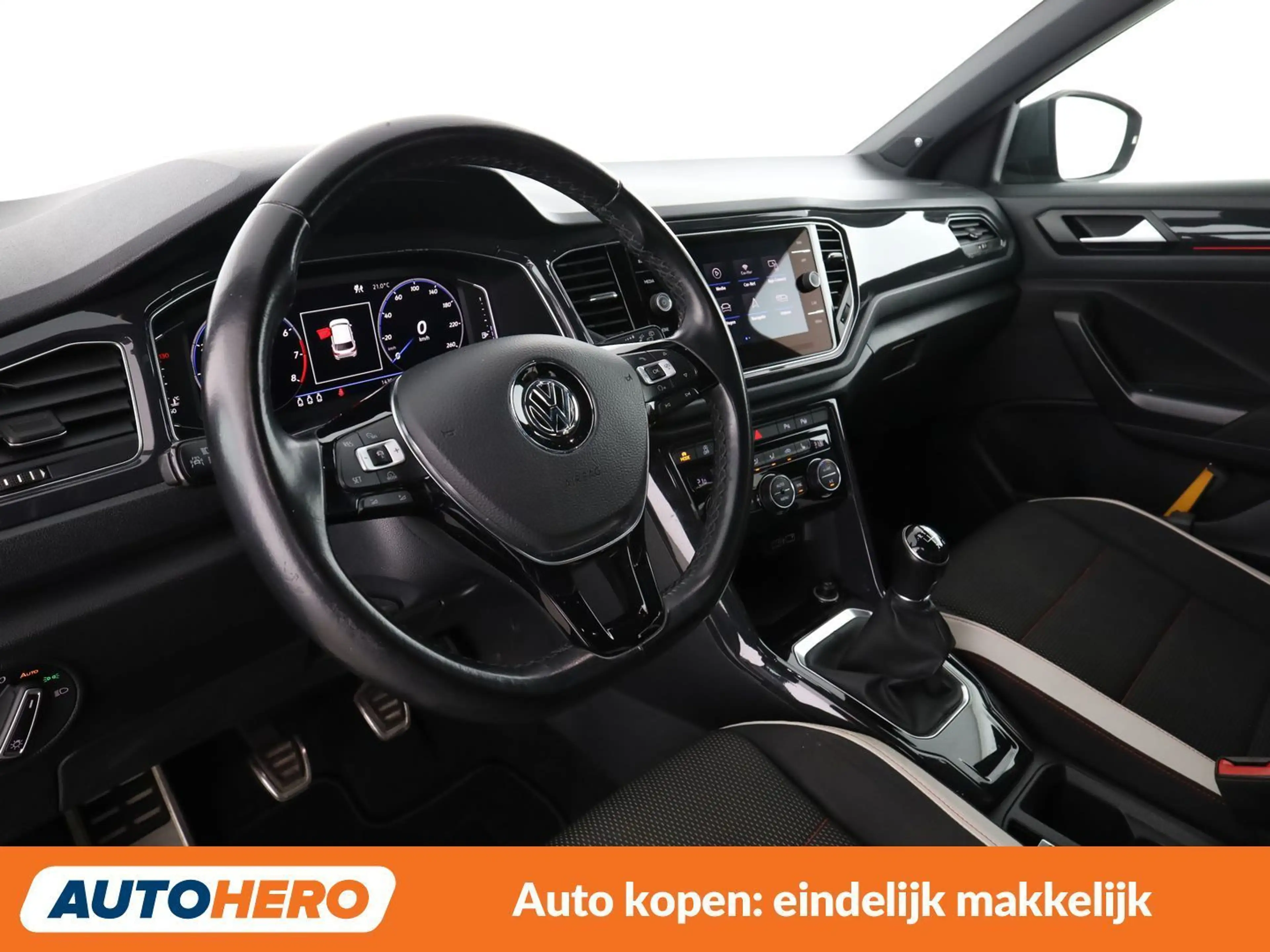 Volkswagen T-Roc 1.5 TSI ACT Sport — photo 11