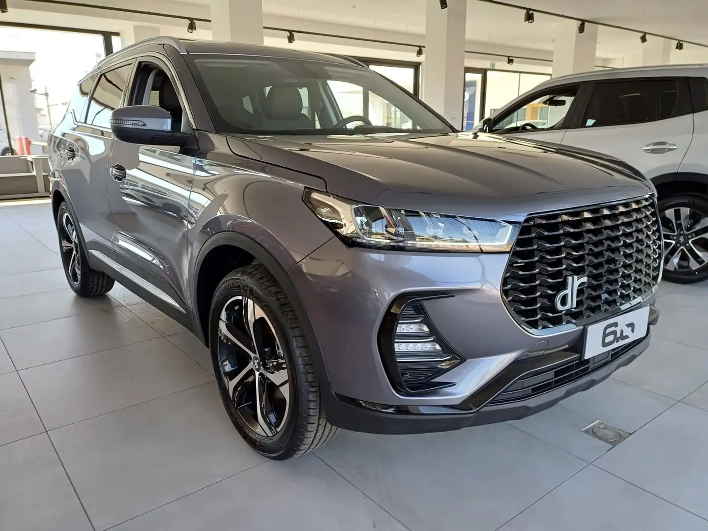 DR Automobiles DR6.0 1.5 Turbo 155 CV TETTO LED N1 Autocarro Grigio - 2