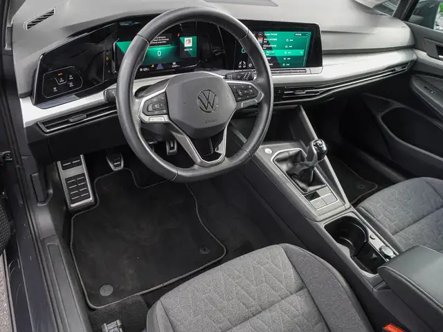 Volkswagen Golf view 9