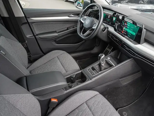 Volkswagen Golf view 8