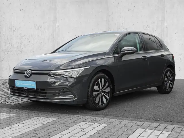 Volkswagen Golf view 2
