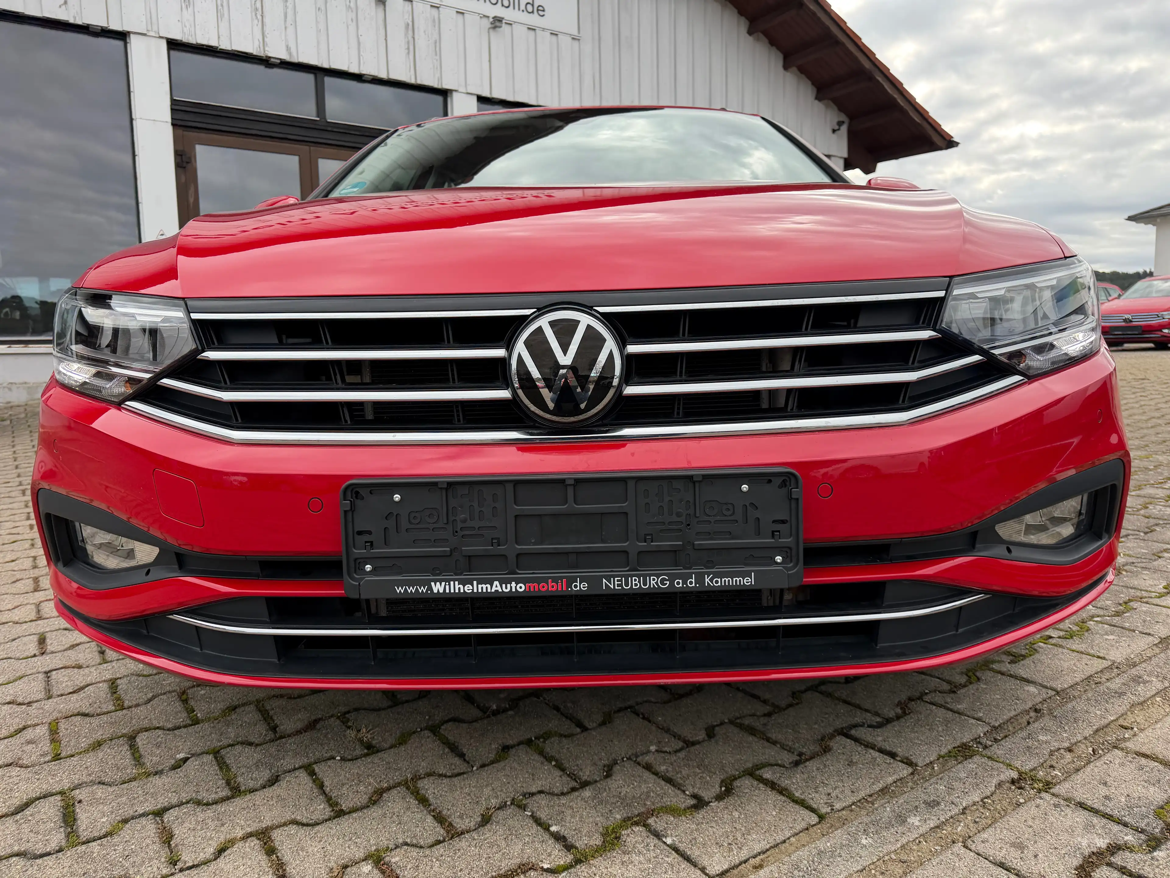 Volkswagen Passat Variant Business Virtual DIGI VZE Massage RearView ACC APP — photo 8