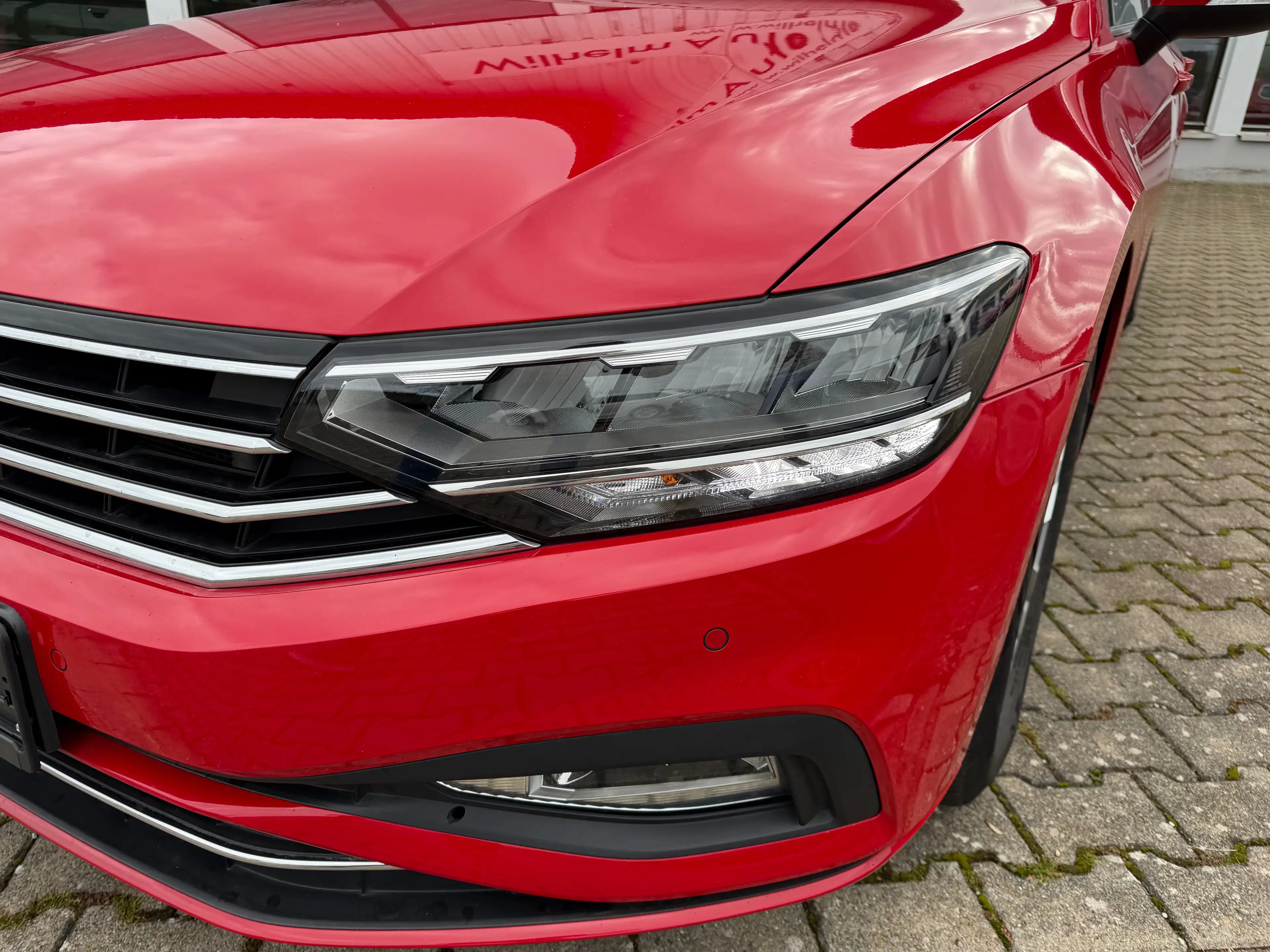 Volkswagen Passat Variant Business Virtual DIGI VZE Massage RearView ACC APP — photo 7