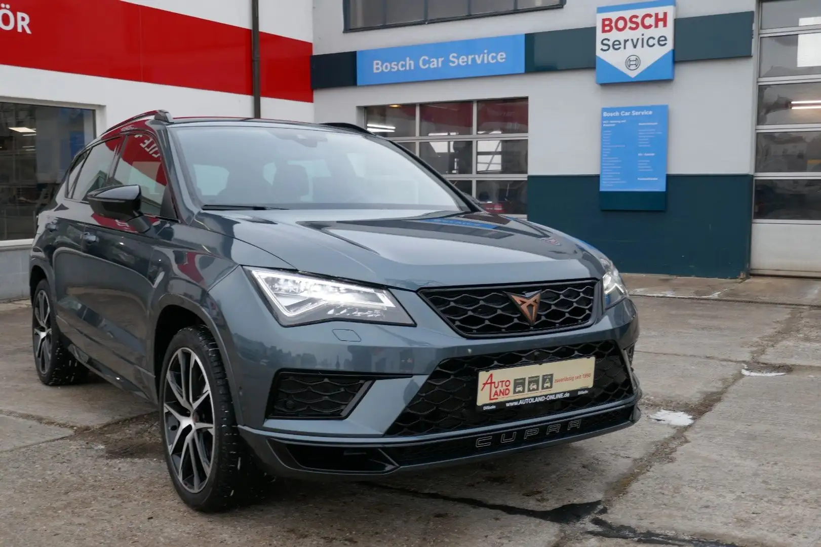 CUPRA Ateca 4Drive DSG LED/Nav/ACC/Win Pak Grau - 1