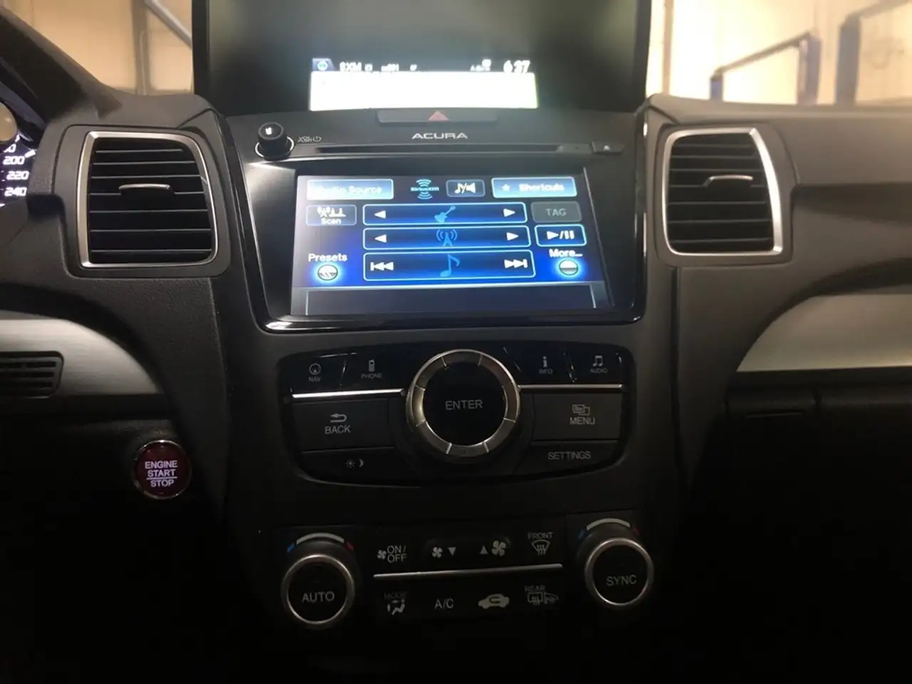 Acura RDX снимка Acura RDX