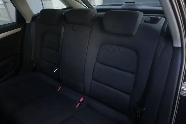 Audi A4 view 3