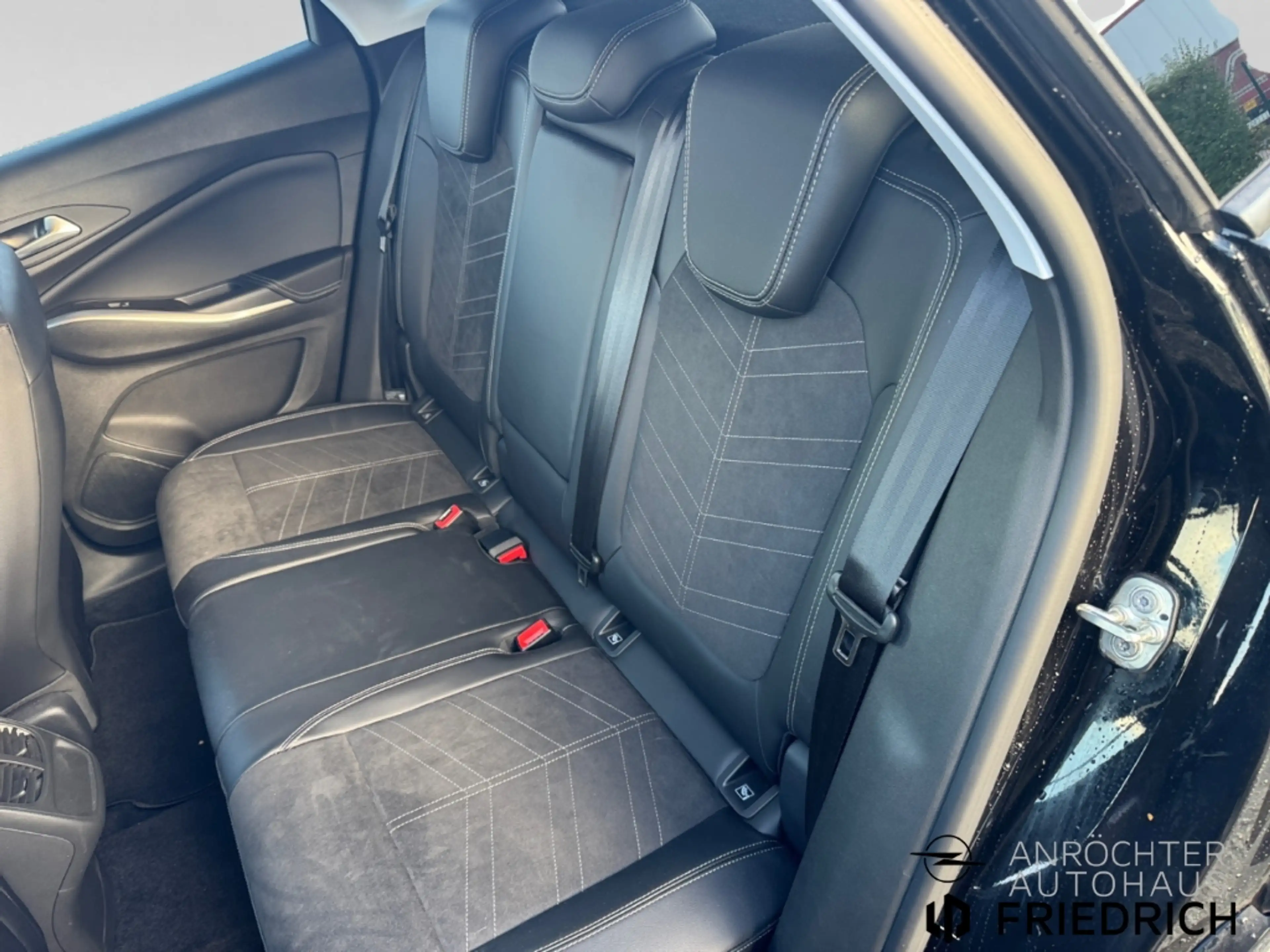 Opel Grandland GS Line Allwetter Kamera Navi AGR-Sitze — photo 13