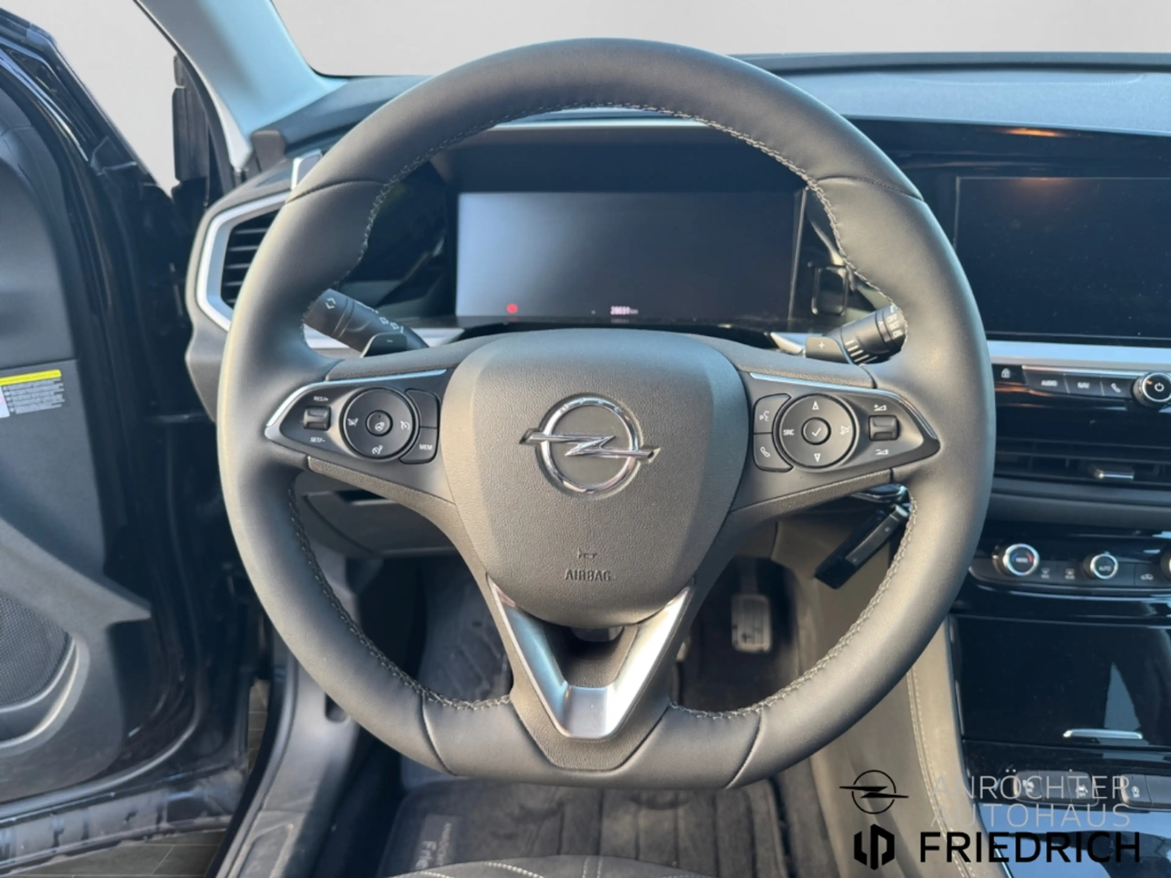 Opel Grandland GS Line Allwetter Kamera Navi AGR-Sitze — photo 11