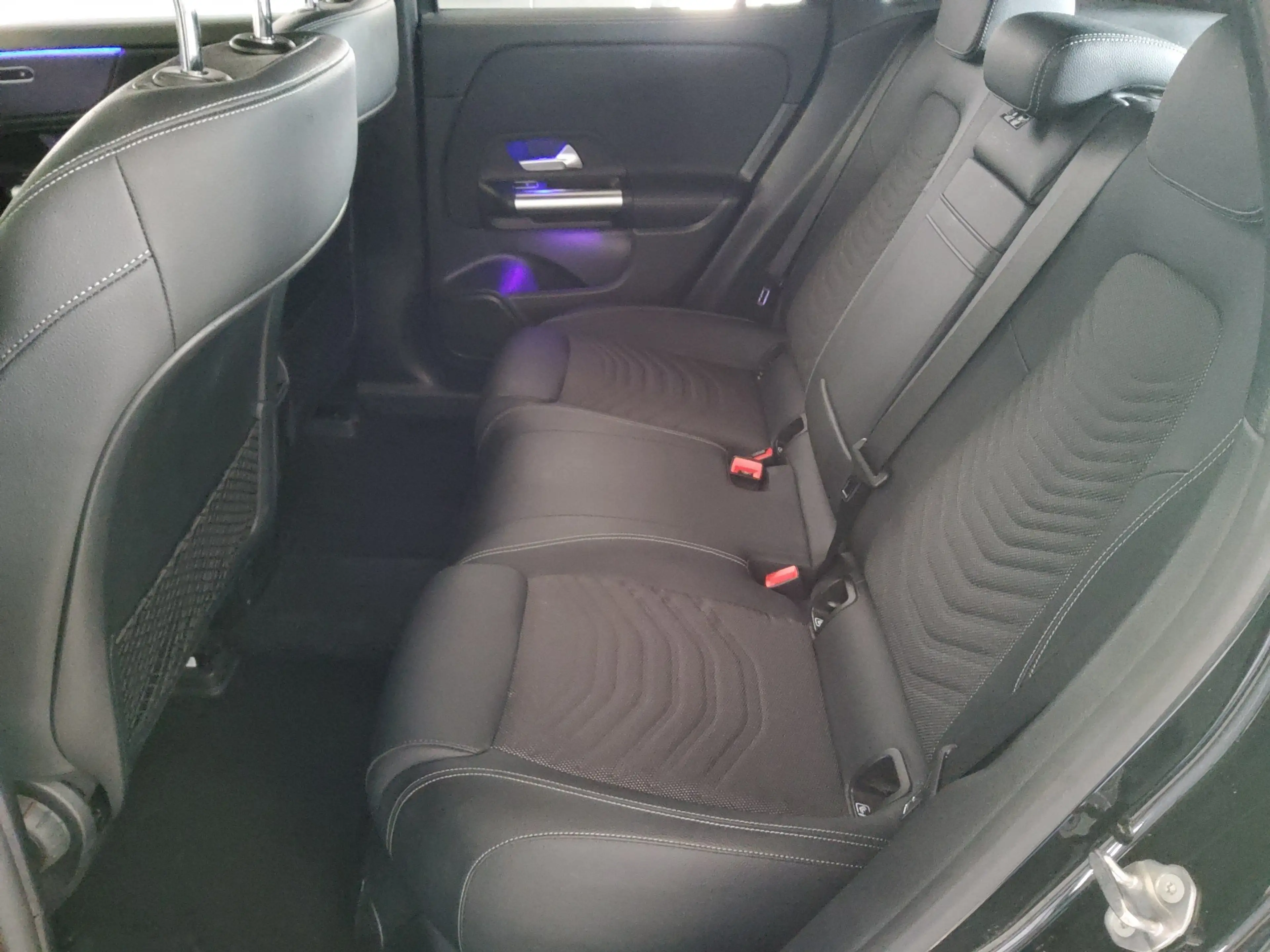 Mercedes-Benz EQA 250 Night T-Leder Navi LED PDC Distr. — photo 13