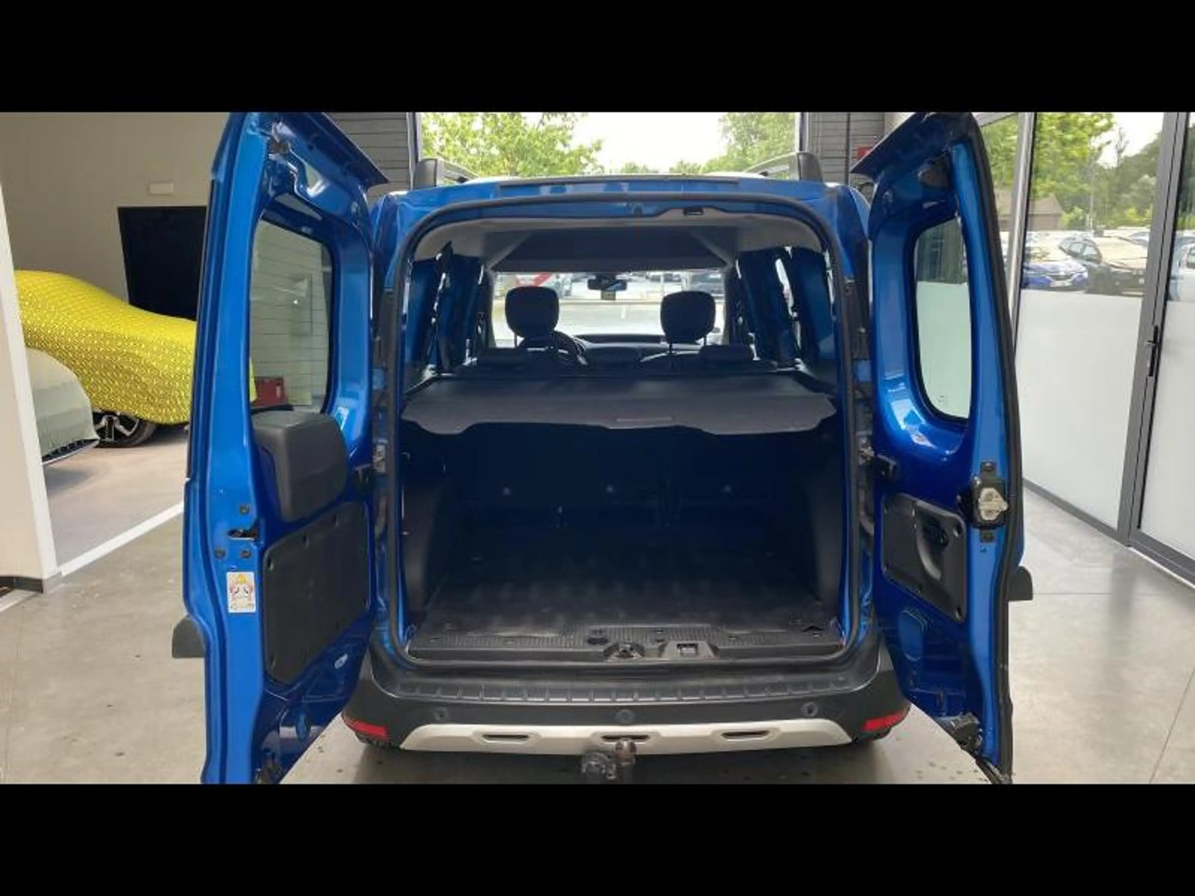 Dacia Dokker STEPWAY TCE 116 — photo 9
