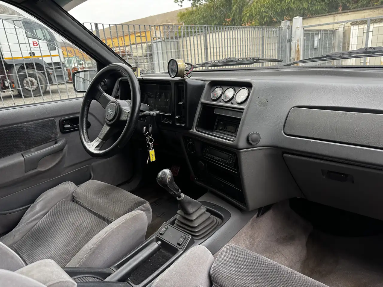 Ford Sierra 4p 2.0 Cosworth, foto 7