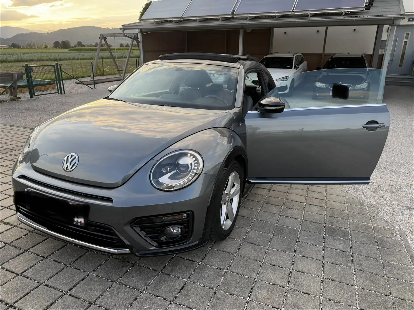 Volkswagen Beetle 1,4 TSI Highline - 1