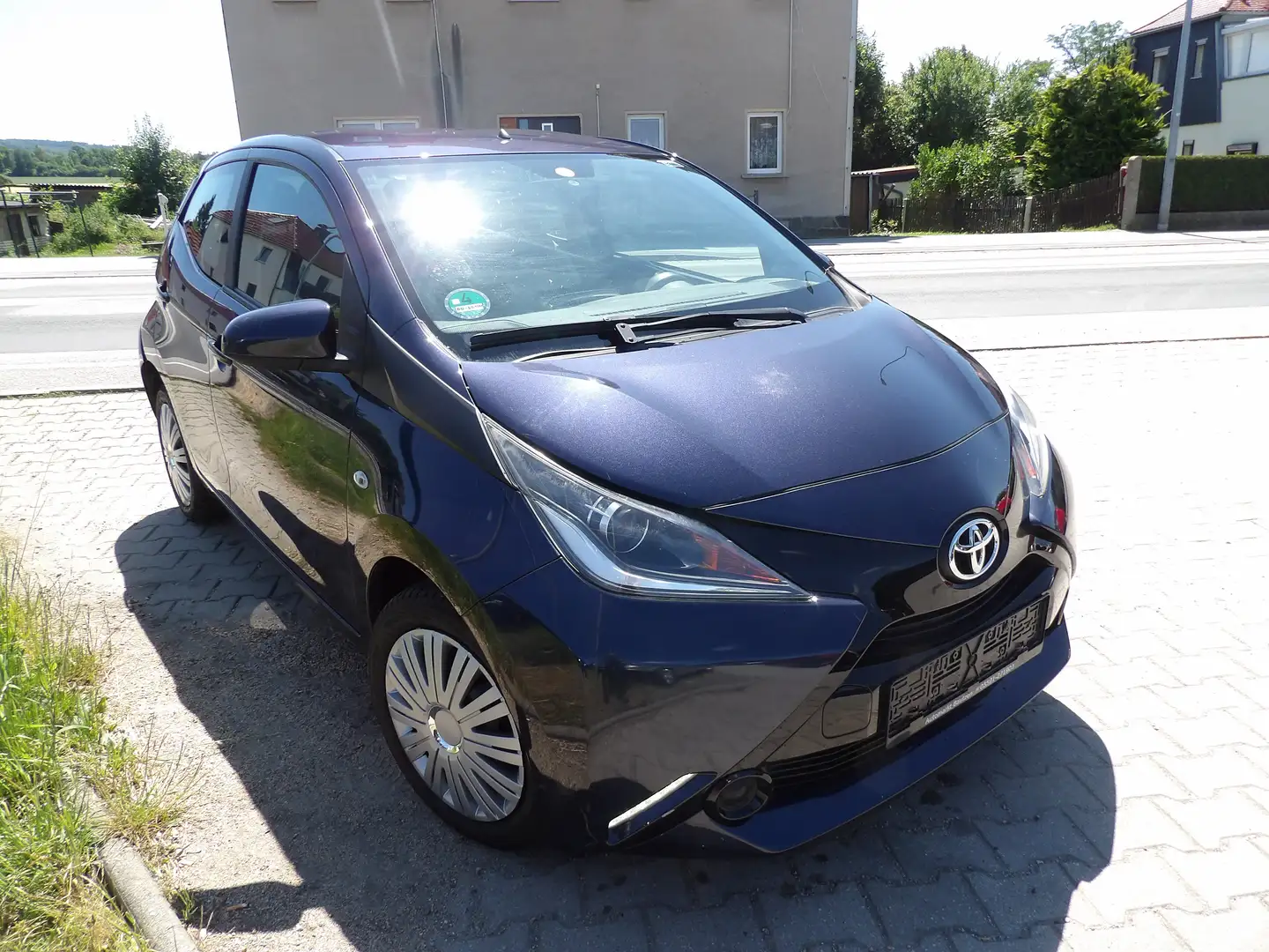 Toyota Aygo x-play, 5-Türer, Klima, HU-AU NEU Blauw - 1