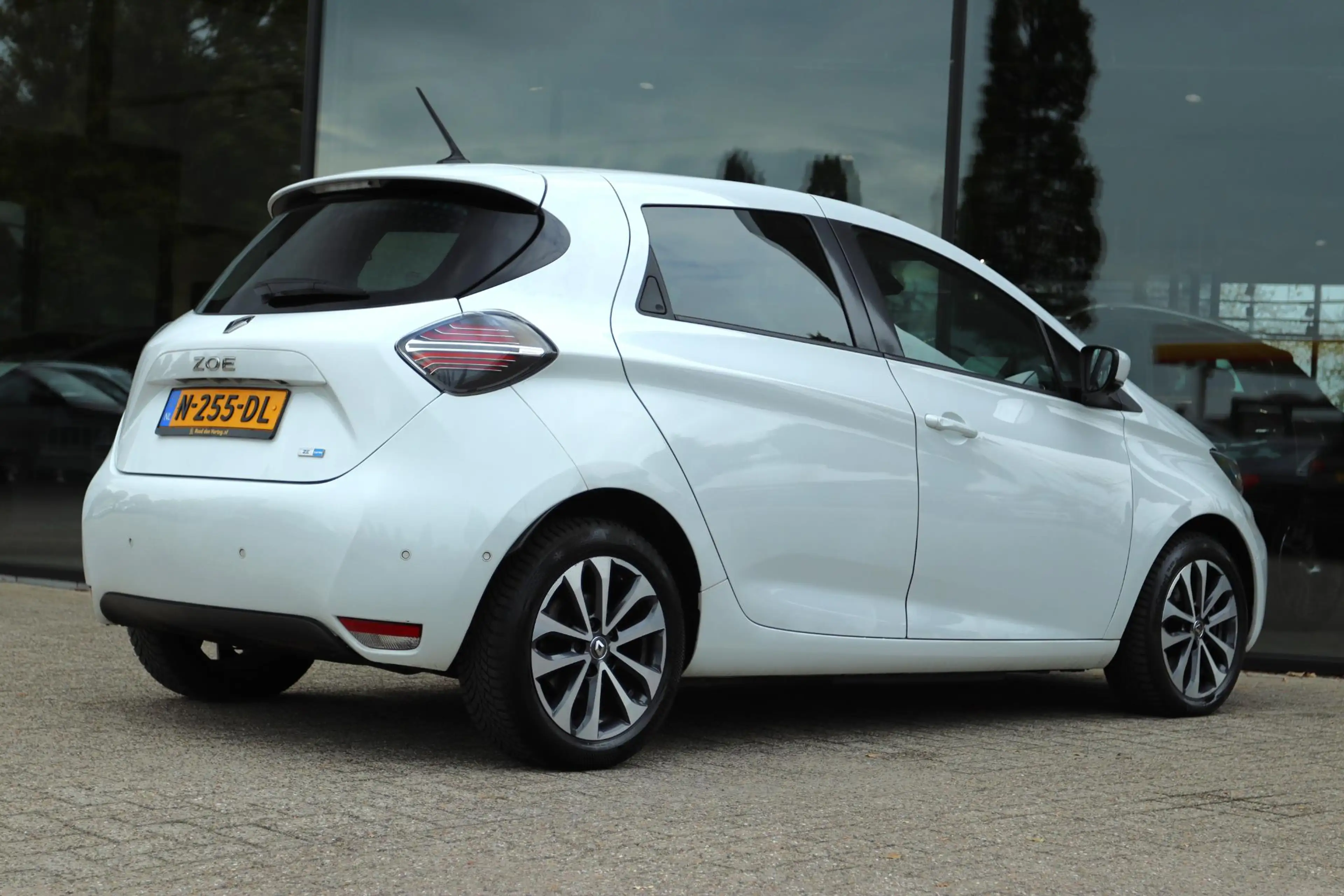 Renault ZOE R135 INTENS 52 KWH SOH 93.8% | KOOPACCU | CARPLAY — photo 2