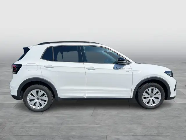 Volkswagen T-Cross view 6