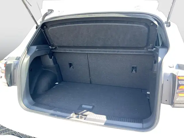 Volkswagen T-Cross view 14