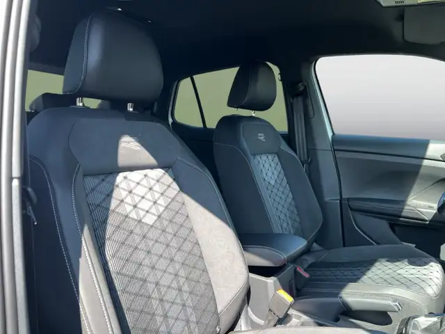 Volkswagen T-Cross view 12