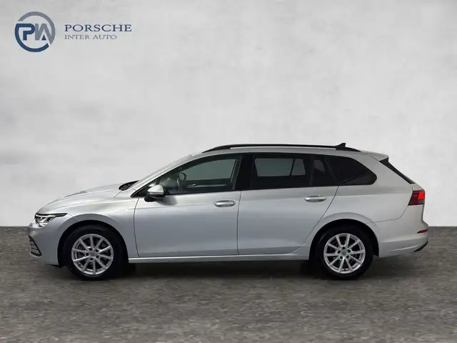 Volkswagen Golf view 3