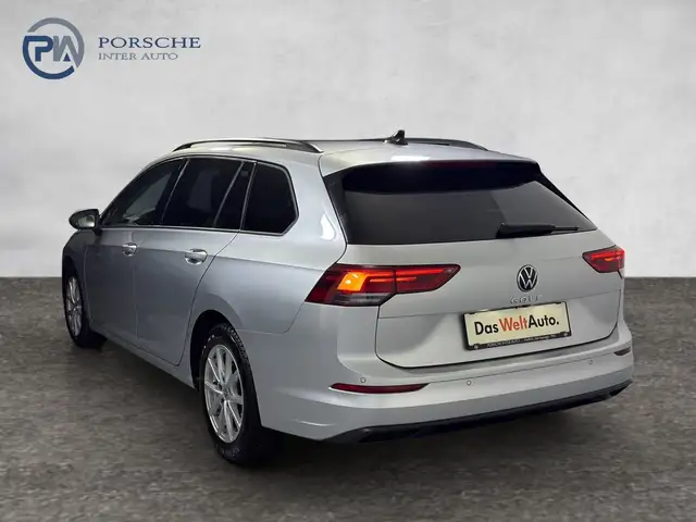 Volkswagen Golf view 4