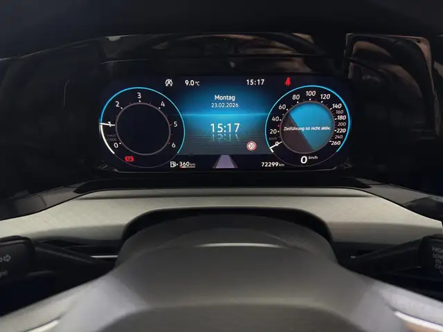 Volkswagen Golf view 9