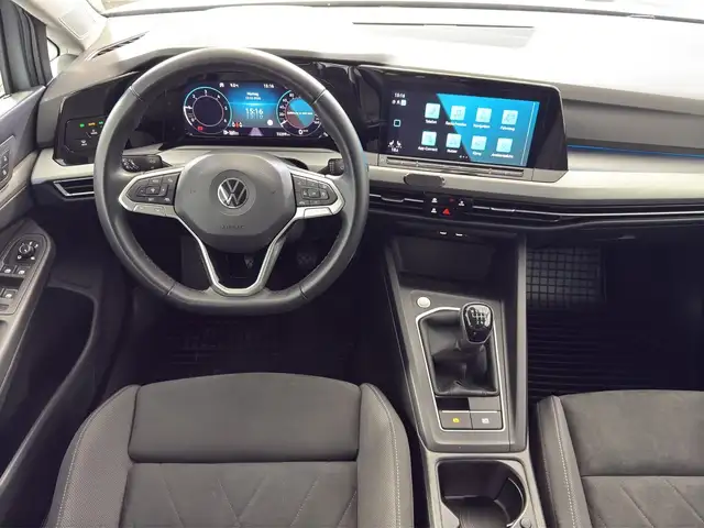 Volkswagen Golf view 7
