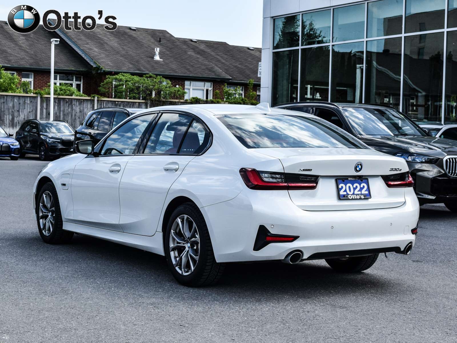2022 BMW 3 Series xDrive Sedan thumb 39