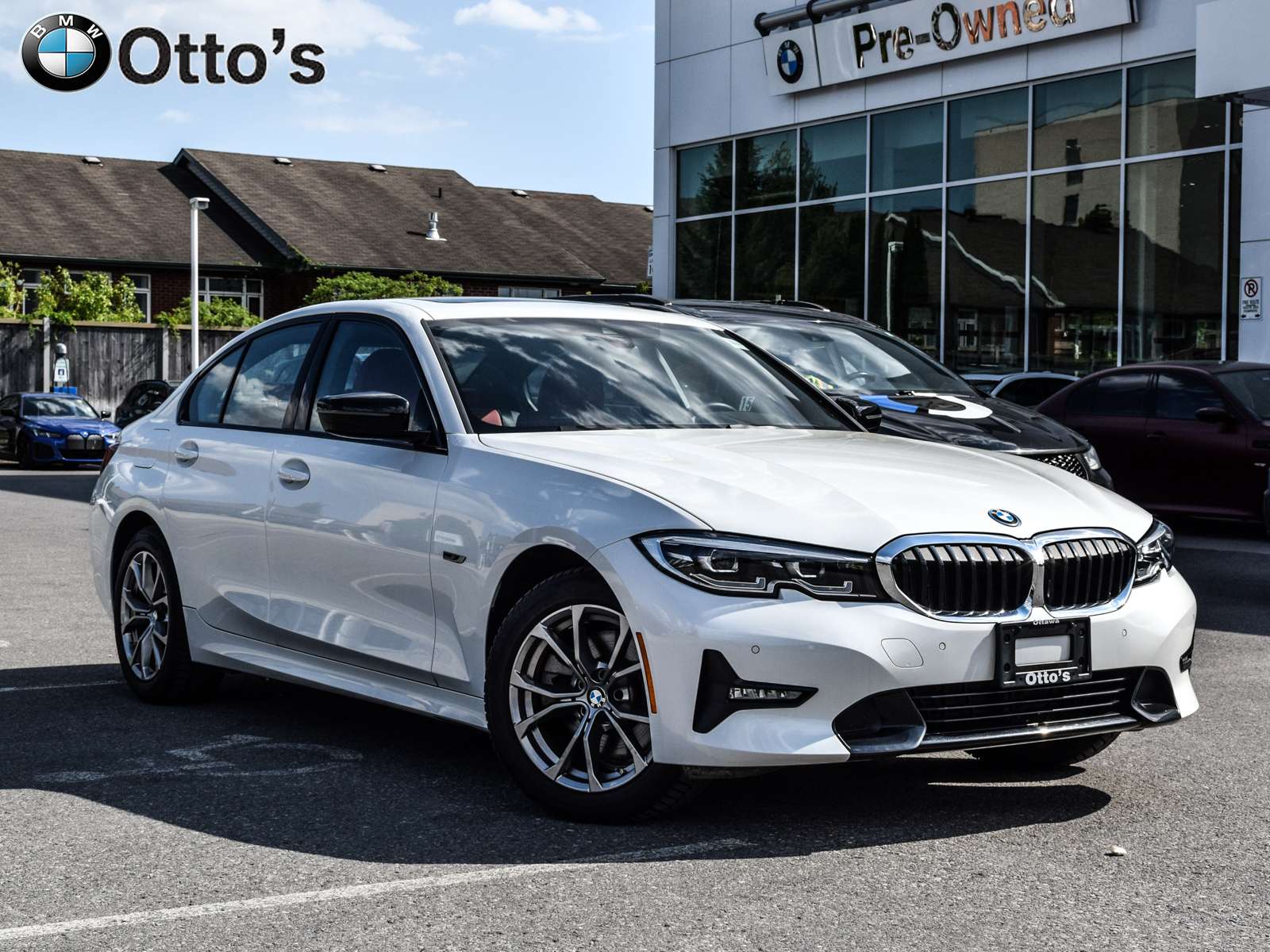 2022 BMW 3 Series xDrive Sedan thumb 35