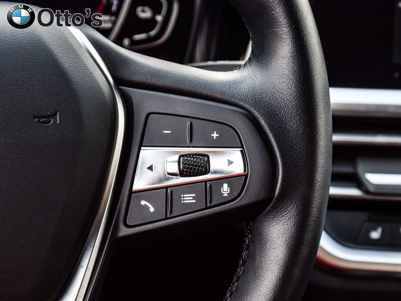 2022 BMW 3 Series xDrive Sedan thumb 51