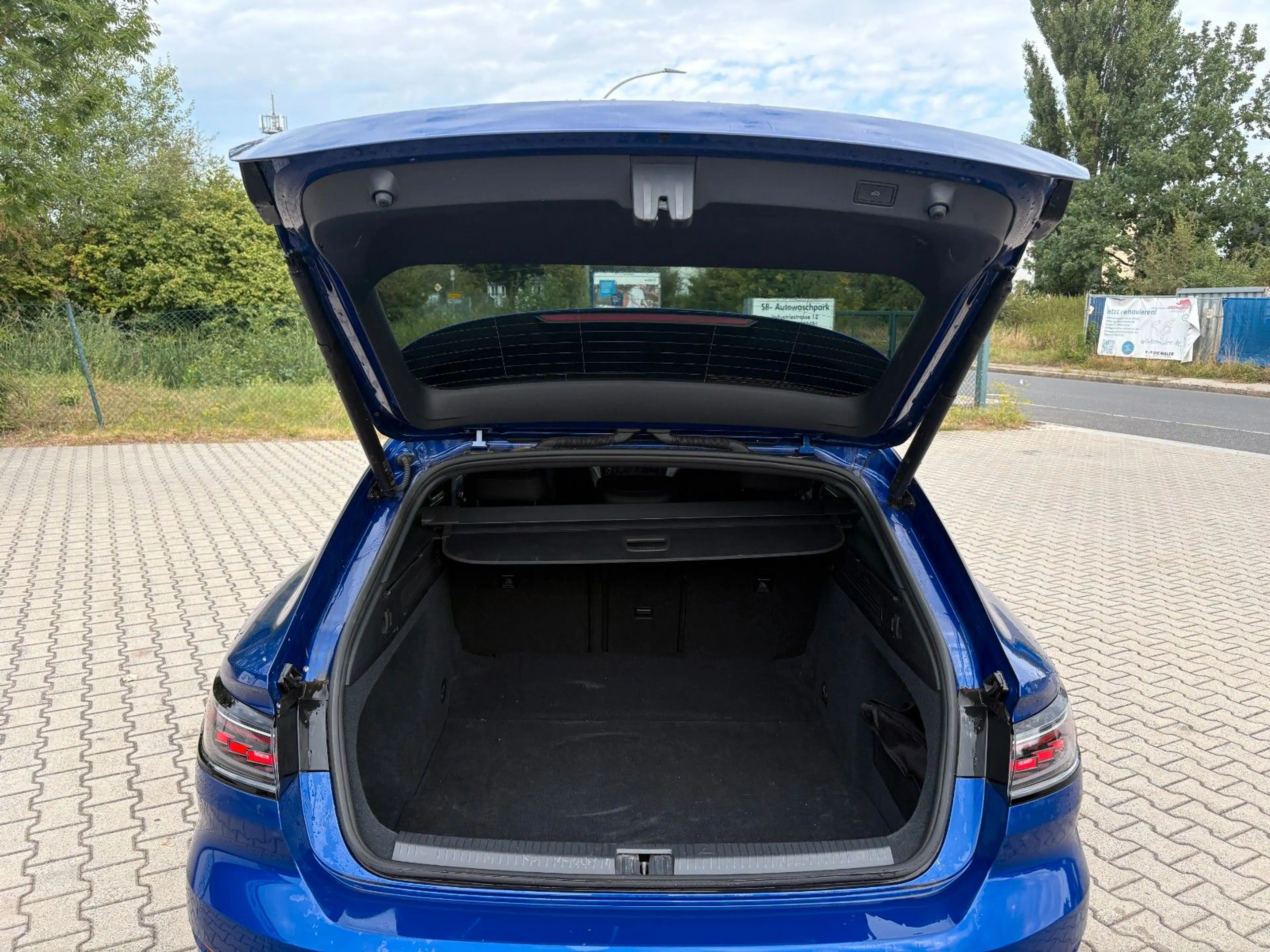Volkswagen Arteon Shooting Brake R-Line 2.0TDI DSG SHZ LED — photo 11