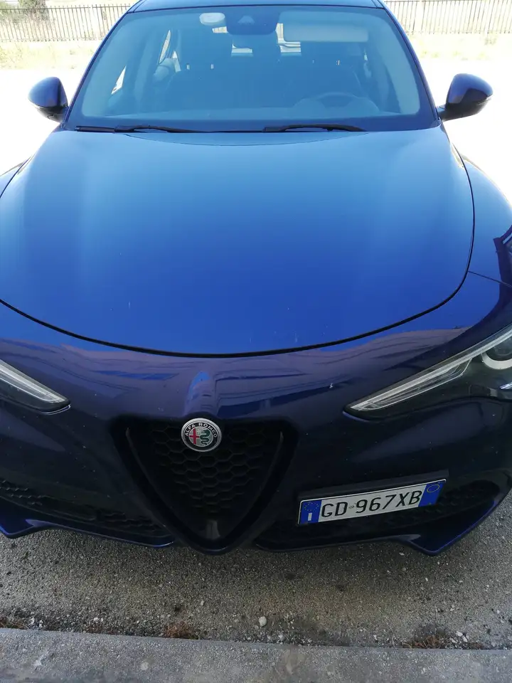 Alfa Romeo Stelvio 2021