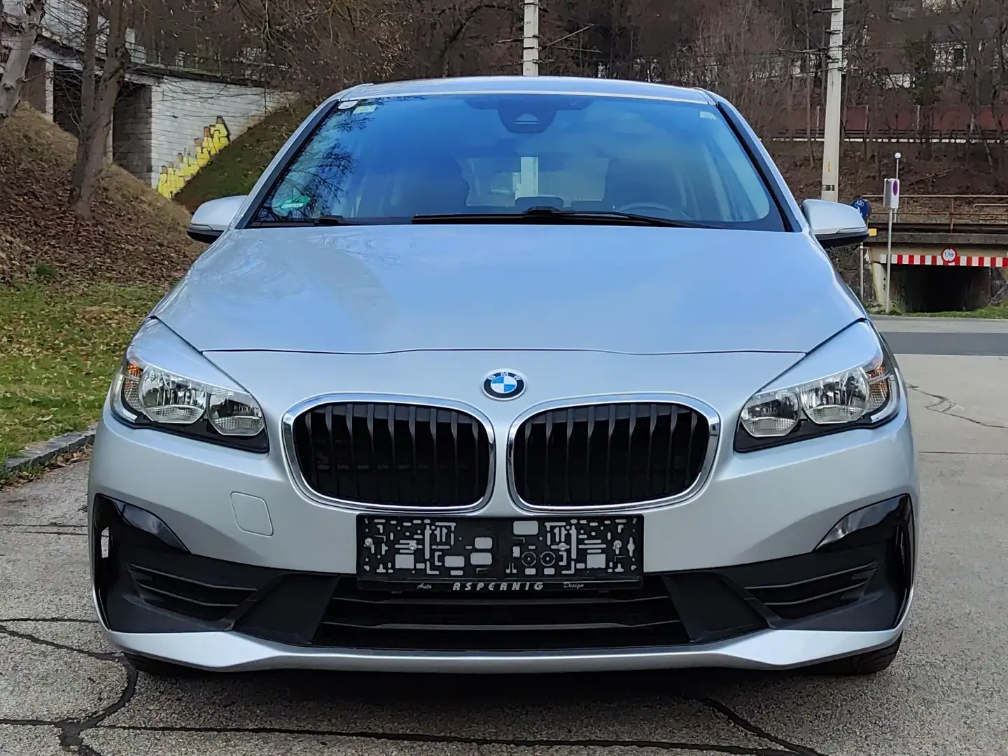 BMW 216 216d Gran Tourer Silber - 2